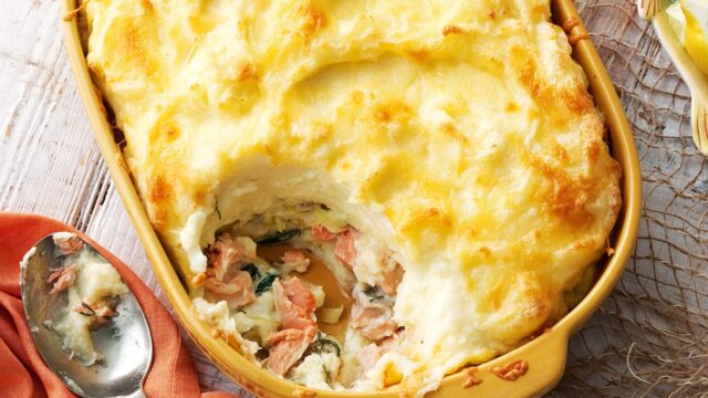 Картофельная запеканка с рыбой